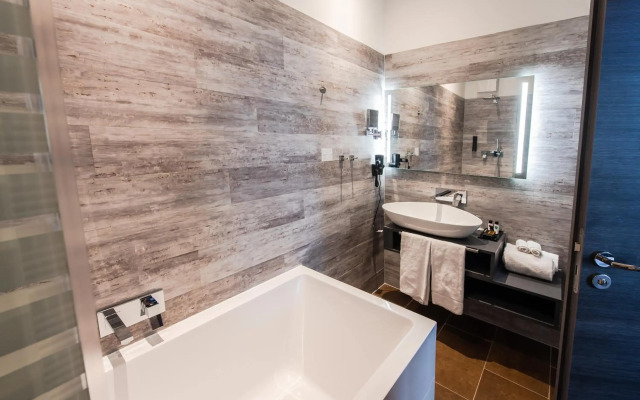 Premium by GS Hotel