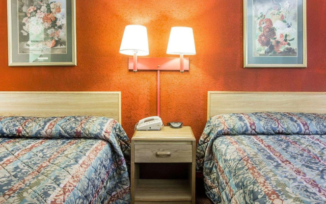 Econo Lodge