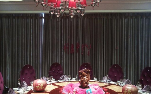 Qingdao Jinzhongtai Hotel