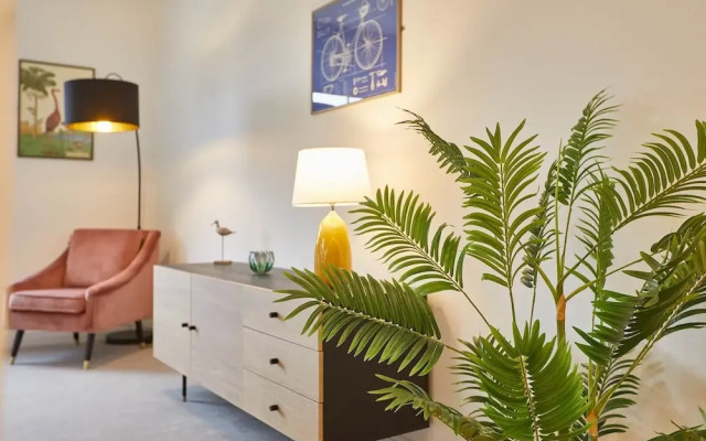 Apartment A Cornerhouse Apartments