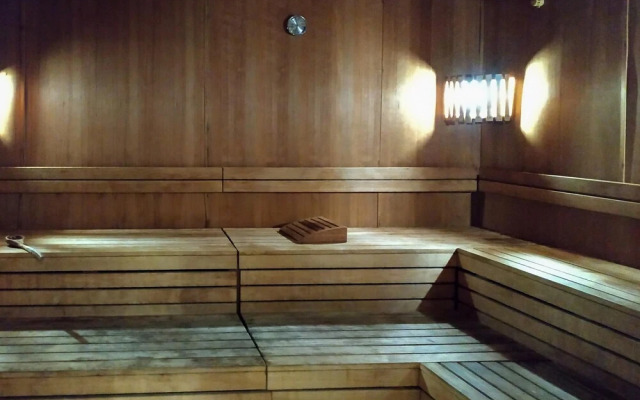 Luxury Urban Retreat w Burj Khalifa Views