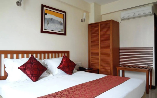 Baani Hotel