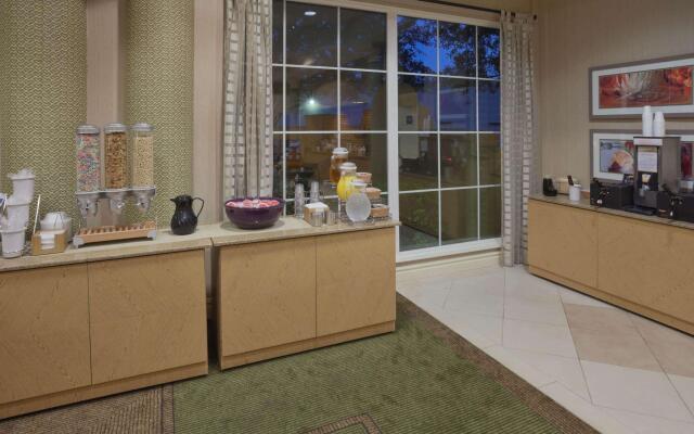 La Quinta Inn & Suites by Wyndham Sherman