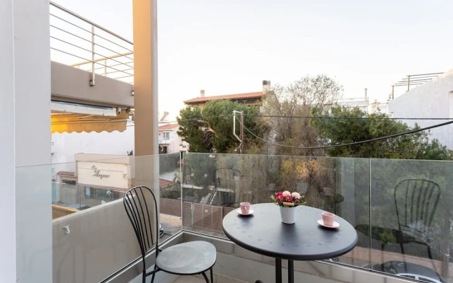 Beachfront Artemida Retreat - Peony Seabreeze Gem