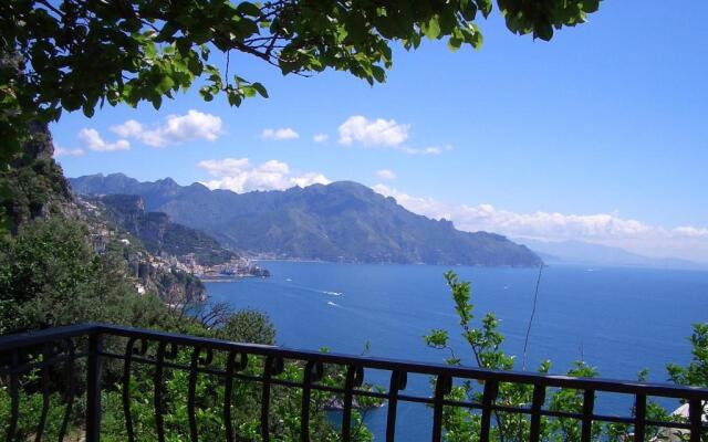 Amalfi 51