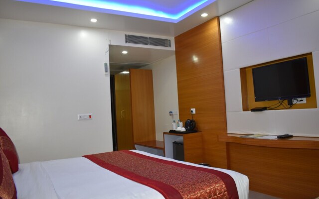 Hotel Anand International