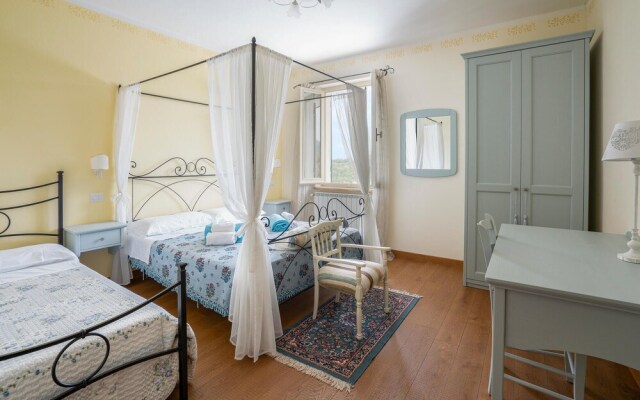 Flora House 2