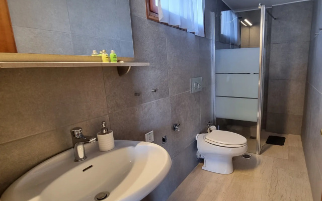Melas Apartments