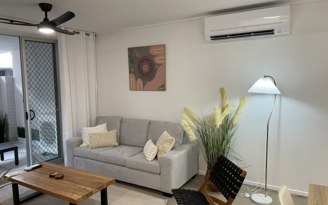Vibrant 2-bed Apartment With Pool and Gym Access – Guest Rooms – Brisbane
