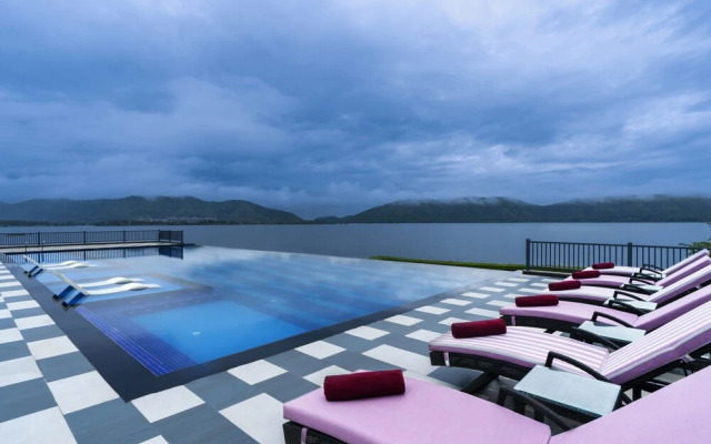Zana Lake Resort Udaipur