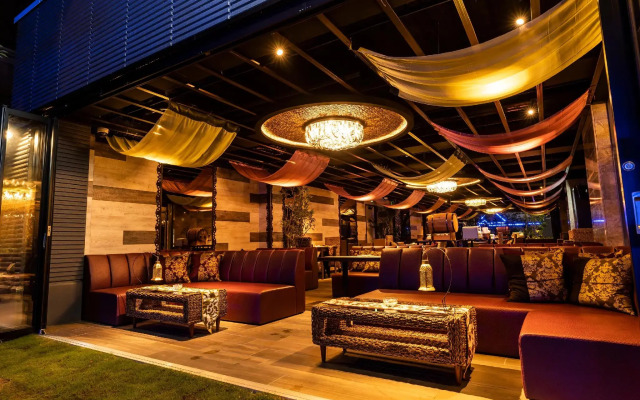 Hotel Petit Bali Garden Shin Okubo - Shinjuku Sta 10min walk -