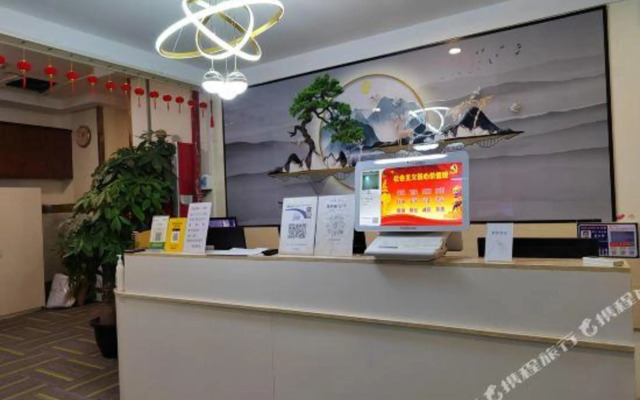 Shenzhen New Direction Boutique Hotel (Cuizhu Subway Station)