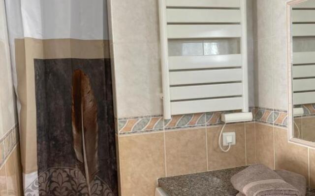 Bel appartement a l’orée du bois climatisé