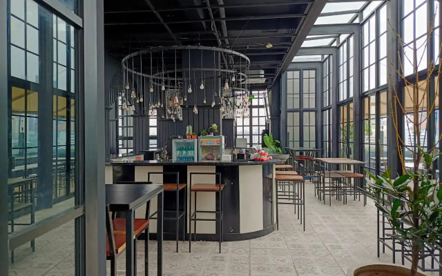 Maple Hotel Jakarta
