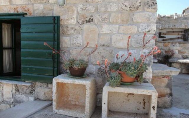 Trogir Hinterland Holiday Home
