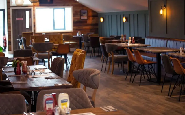 Sunbow at Retallack Resort