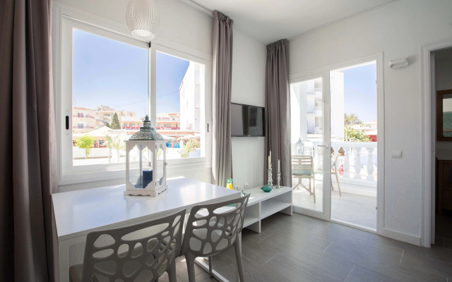 Beach Star Ibiza Hotel