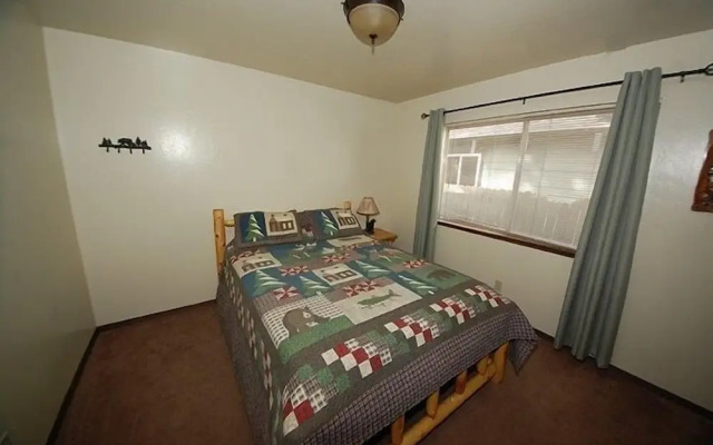 1987 Cherokee St. 3 Bedroom Home