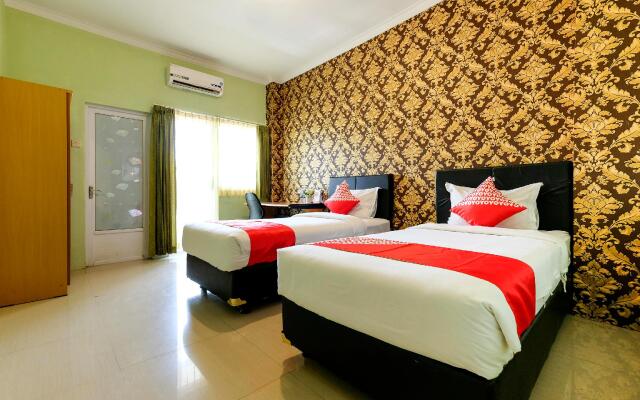 SUPER OYO 338 Guest House Omah Manahan Syariah