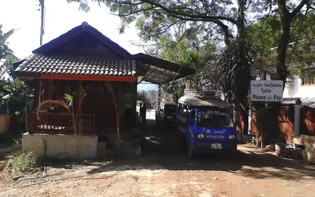 Vieng Tara Villa