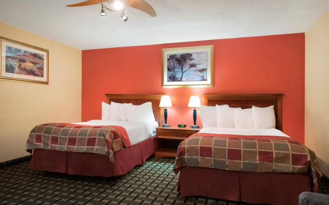 Baymont by Wyndham Springfield