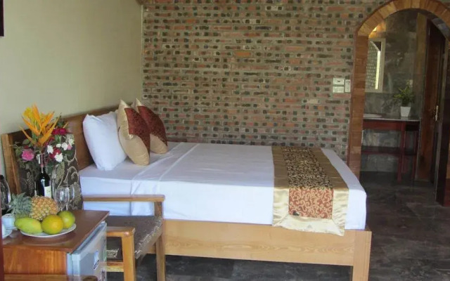 Rustic Houses Tam Coc