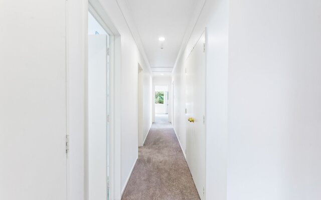 Central City 3BR Paradise- Sky- Netflix
