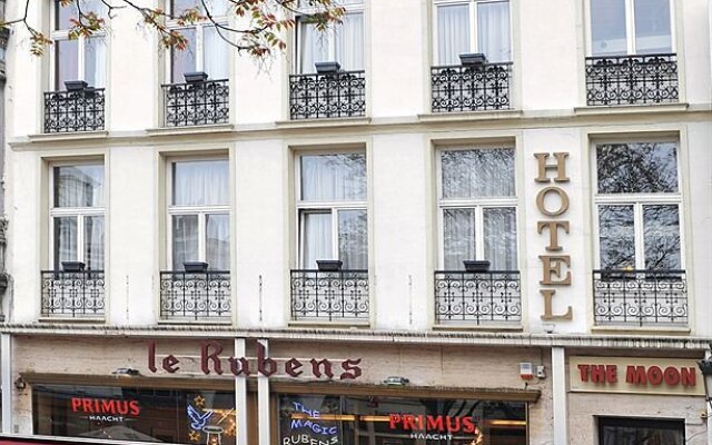 hotelImage