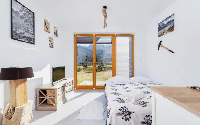 Cozy Studio Mountain View by Renters