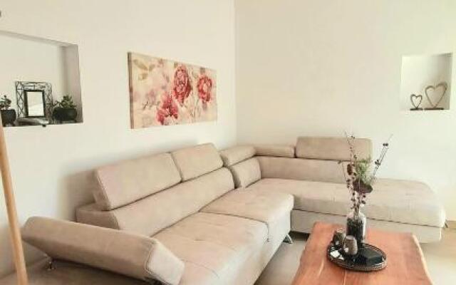 Georgioupoli Villa with heated private pool and BBQ