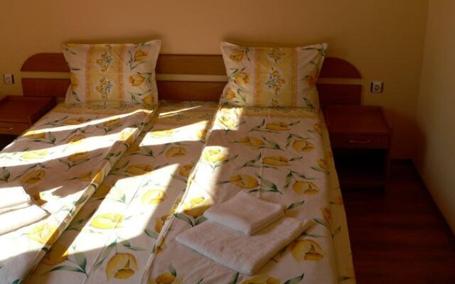 Velena Hotel