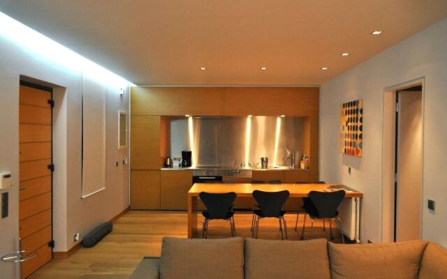 Elafivolia Arachova Suites