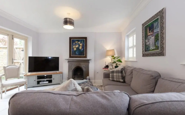 The Woodstock Hideaway - Breathtaking 4bdr House