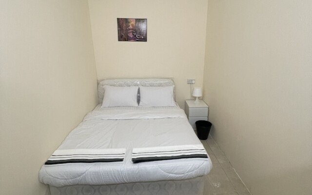 Pharaohs Inn Deira Hostel