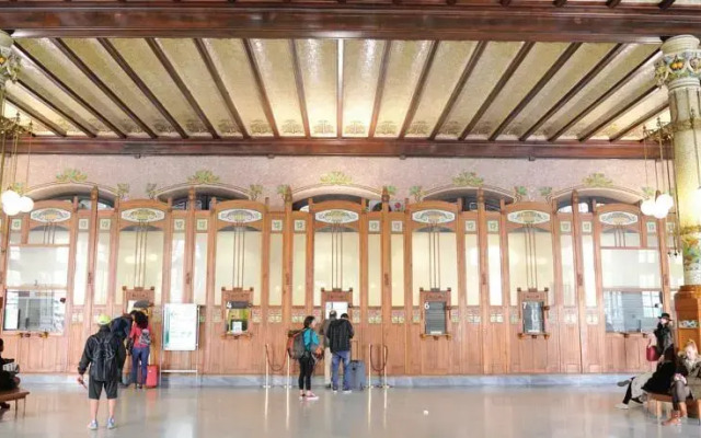 VLC Habitat Edificio Apolo