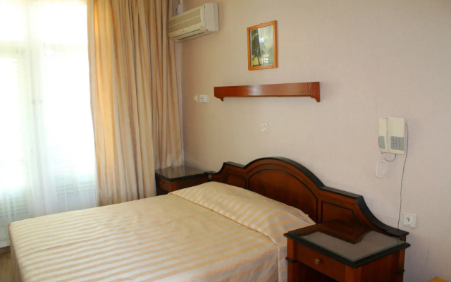 Gulplaj Hotel