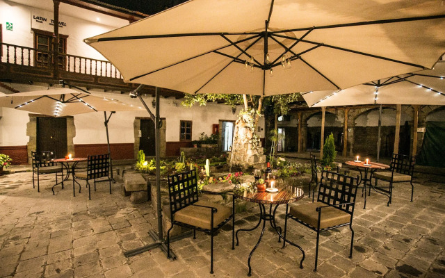 Casa Biru Hotel Boutique