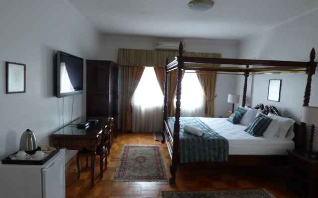 Waterkloof Mansion Boutique Hotel