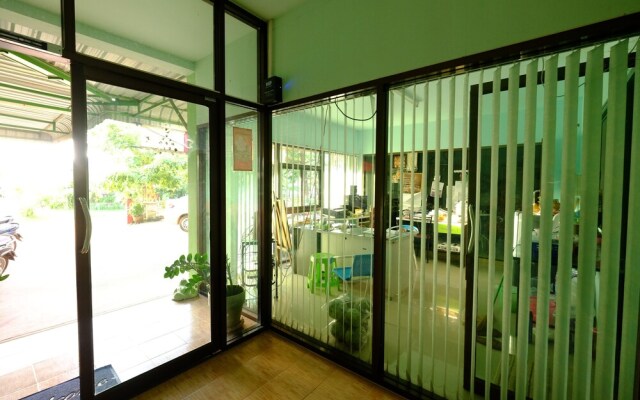 Baansetthanan Apartment