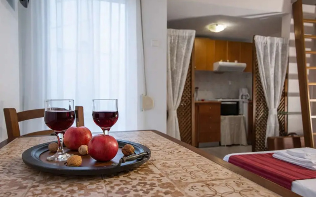 Byzantine Vibe - Seaside Cozy Stay Near Volos