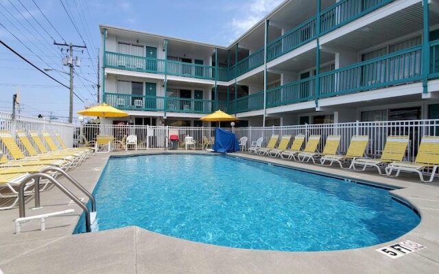 The Shangri La Motel