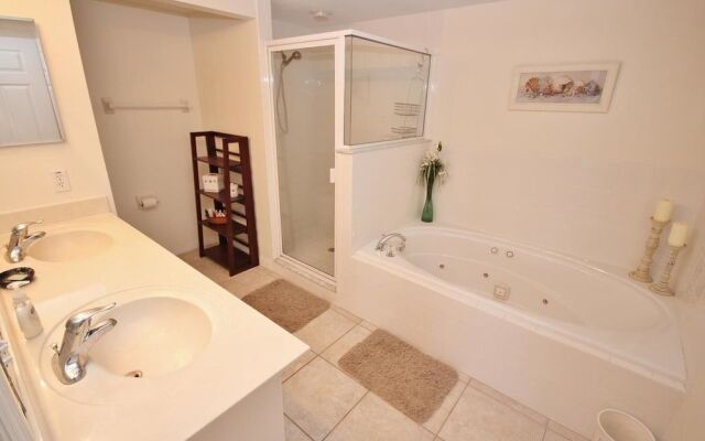 Oceanwalk 9-404 Apartment 3