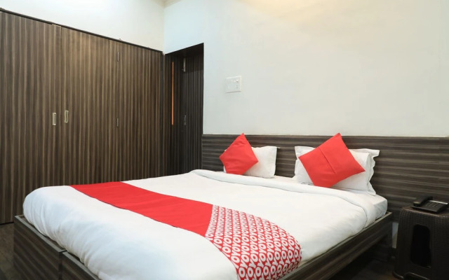 Oyo 22903 Sukoon Service Apartments
