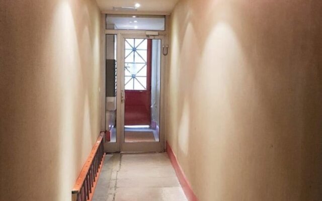 Luxury 3 Bedroom 2 Bathroom Loft - Louvre Museum