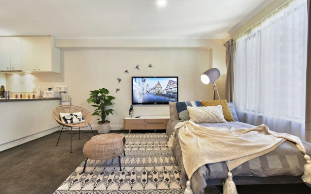 Spacious Apartment in Auckland Central