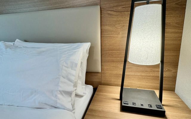 Candlewood Suites Jacksonville Southpoint by IHG