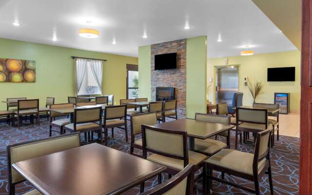 Best Western Plus Covered Bridge Inn