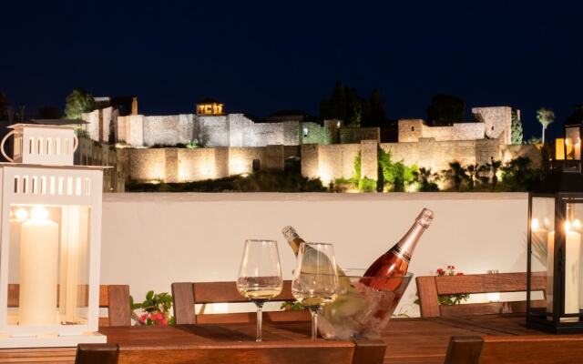 **** Luxury Terrace & Views Penthouse