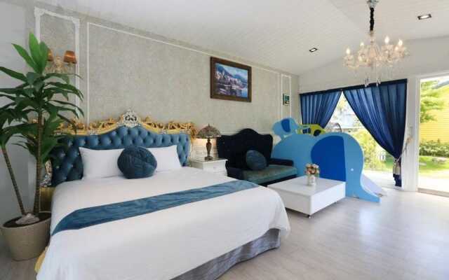 An Ti Li Ya Homestay