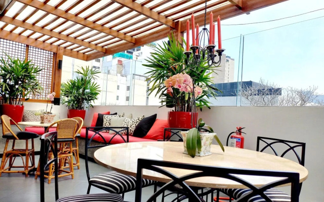 Ana Frank Boutique Hotel